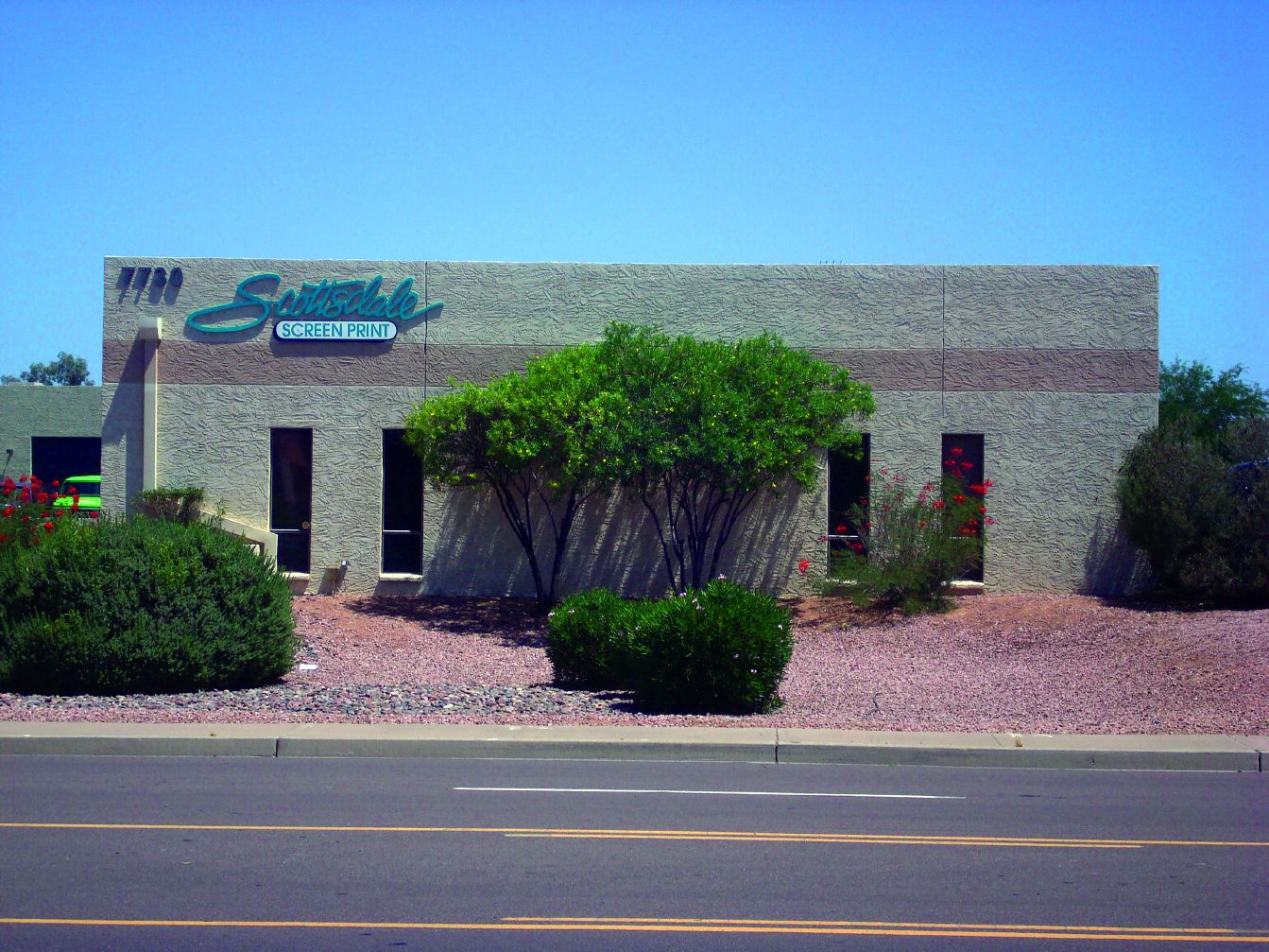 Shell Commercial Scottsdale Airpark Freestanding Office/Warehouse Unit